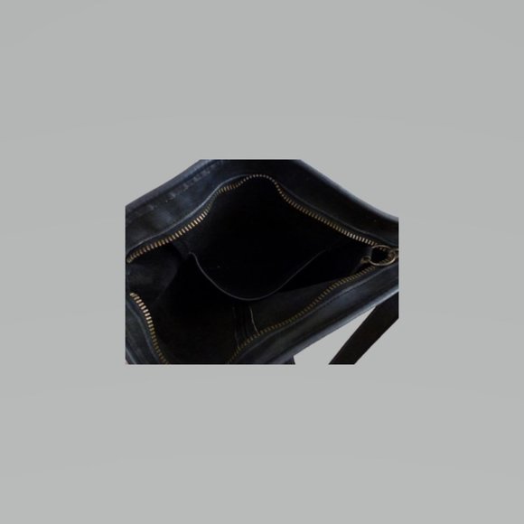 Coach Black Leather Crossbody Bucket Bag - Picture 7 of 8